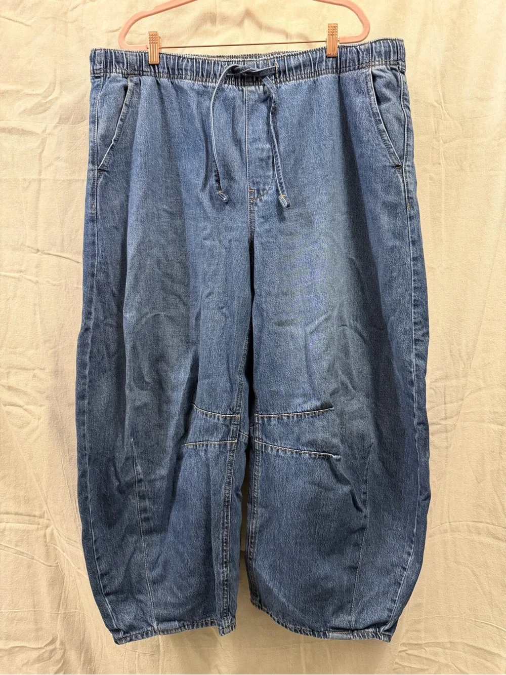 Old Navy Light Blue Drawstring Denim Jogger Jeans